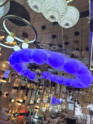 Luxury Pendant Light - Brand New