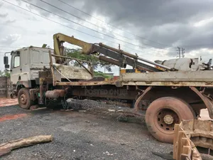 DAF CF 75 Hiab Self-Loader 7 Ton - Na Amfani