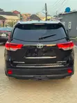 Toyota Highlander XLE 2016 Black - 1
