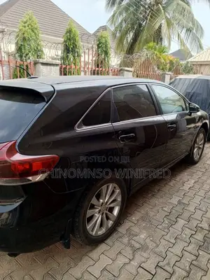 Toyota Venza XLE 2013 Black
