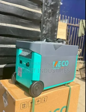 Pro Meco 4kWh 2200W Solar Generator (Felicitysolar)