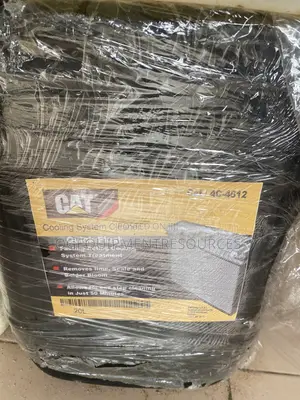 Caterpillar Cooling System Cleaner (4C-4612)
