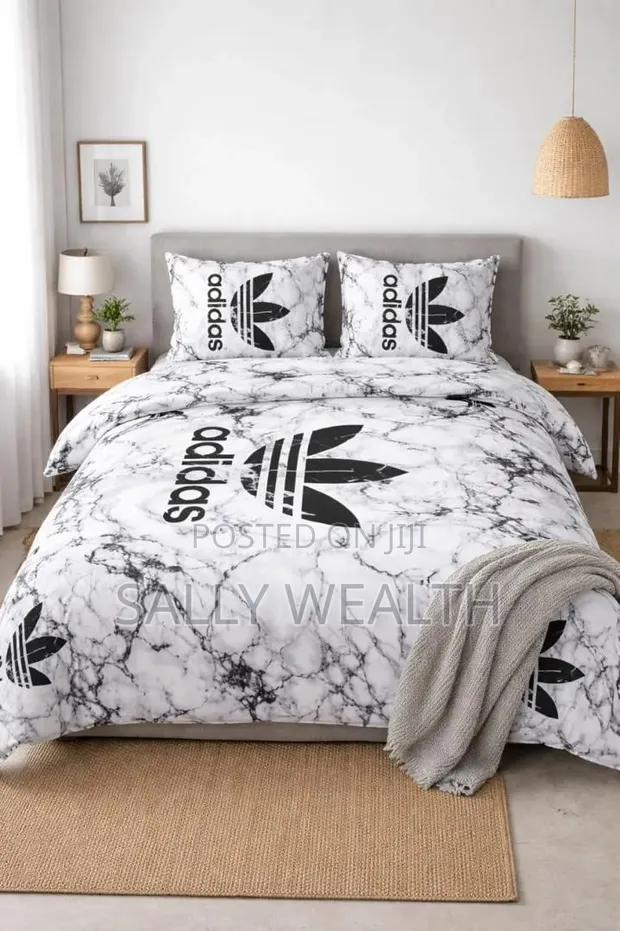 Home Interiors Duvet Cover Set - Multicolor - 1