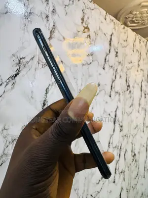 Apple iPhone 11 Pro Max 64GB Kore
