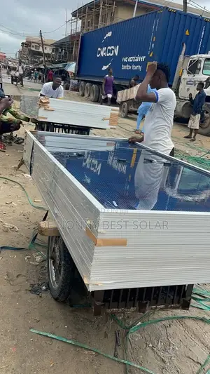 Jinko Solar Panel 650W Bifacial