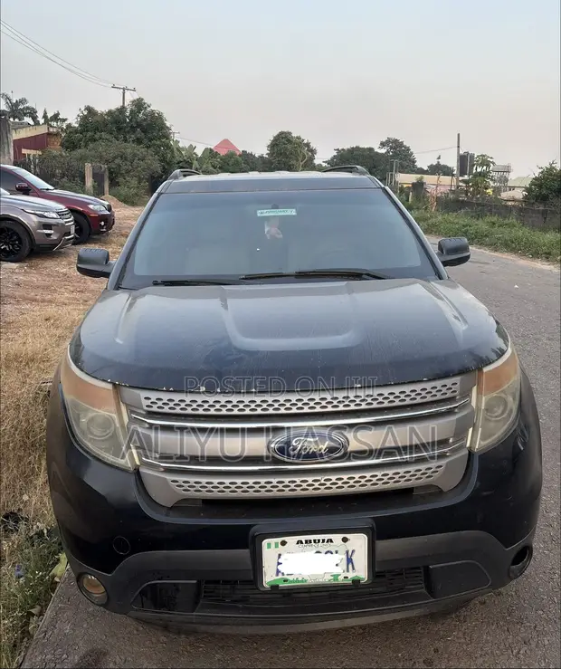 Ford Explorer 2015 Black - 1
