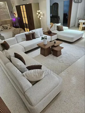 Classic Sofa for Spacious Living Room
