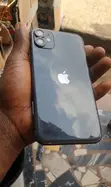Apple iPhone 11 64GB Baki - 2
