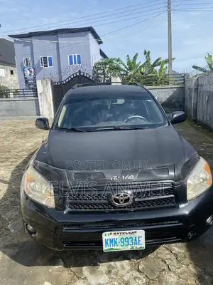 Toyota RAV4 2009 Baki