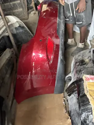 Cikakken Baya Bumper da aka yi amfani da shi don Lexus RX 350 (2010)