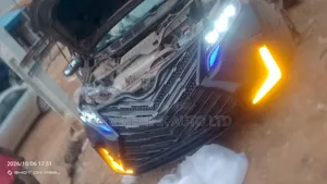 Toyota Venza Sabon Salo Na Waje Kit