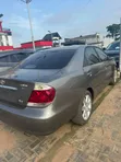 Toyota Camry 2005 Grey - 3