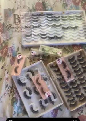 Strip Eyelash Palettes - 10 Pairs