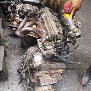 Toyota Camry 2000-2002 Tokunbo Engine & Gearbox