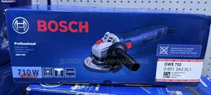 Bosch GWS 700 4.5" Angle Grinder 710W