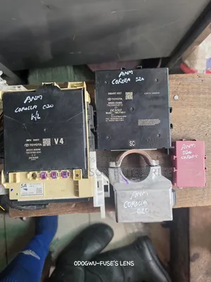 Fus ɗin Akwatin Fuse na Toyota Corolla na 2020-2023
