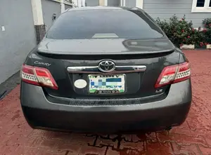 Toyota Camry 2010 Grey