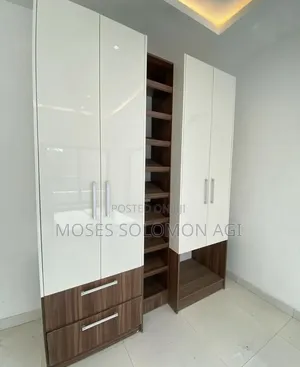 Agiliga Furniture Sofajin kujeru - Sabon Abu