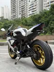 Yamaha R1 2016 Sport Bike - White - 5