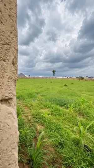 Filin 2500sqm na Amfani Daban-daban don Siyarwa a Kuje, Abuja