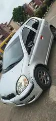Toyota Yaris 2003 Silver - 1