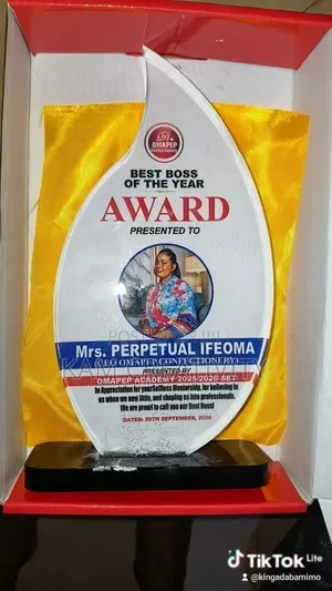 Art's Craft & Awards