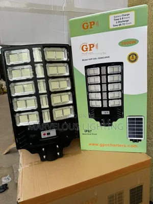 25" All-in-One Solar Street Light - 3000W