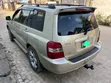 Toyota Highlander 2003 Zinariya - 3