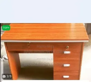 Sabon Karamin Ofis Table