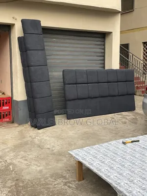 Bedframes masu Inganci da Padding - Duk Girman