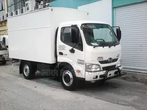 Truk don Tarin Kaya Daga Masu Bayarwa