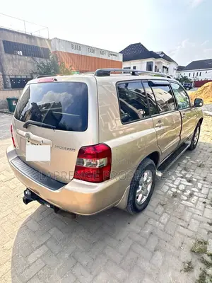 Toyota Highlander V6 4x4 2006 Gold