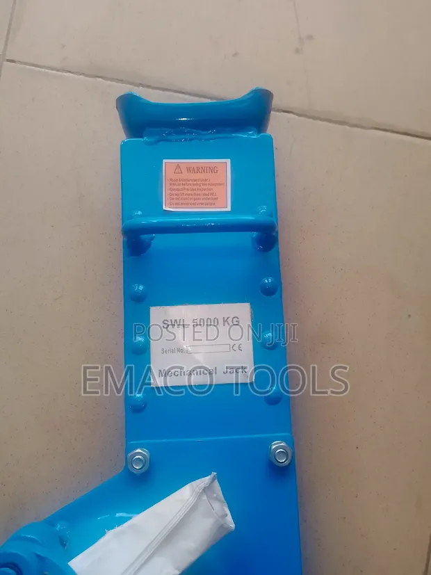 Mechanical Jack 5000 KG SWL - 1