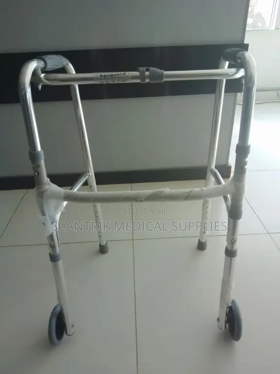 Umec Walking Aid with Wheels - 1