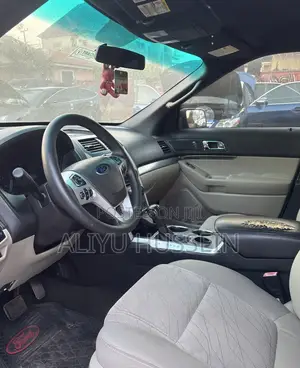 2014 Ford Explorer Black