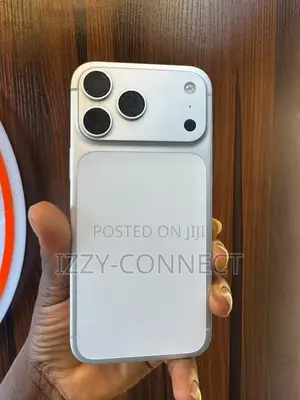 Apple iPhone 17 Pro 256GB Silver