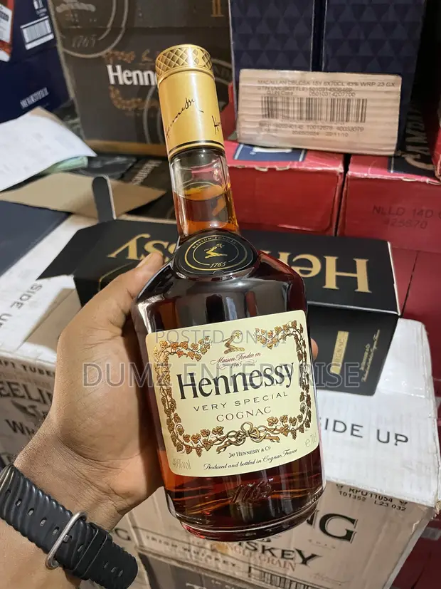 Hennessy VS Cognac - 1