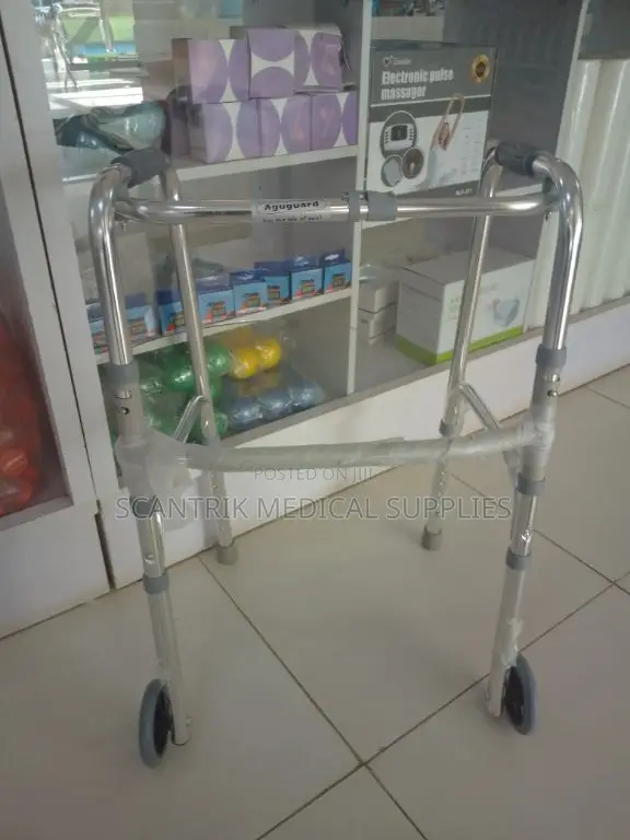 Umec Motar Tafiya Mai Kafa Ga Manya - 1