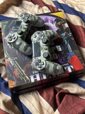 PlayStation 4 Fat - 2026 Games Included