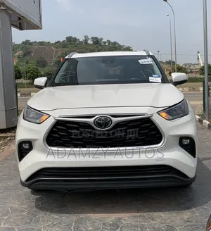 2020 Toyota Highlander XLE Foreign Used