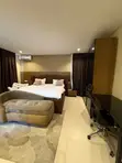 Dakin Studio Mai Dadi don Hayar Gaggawa a Yaba - 2