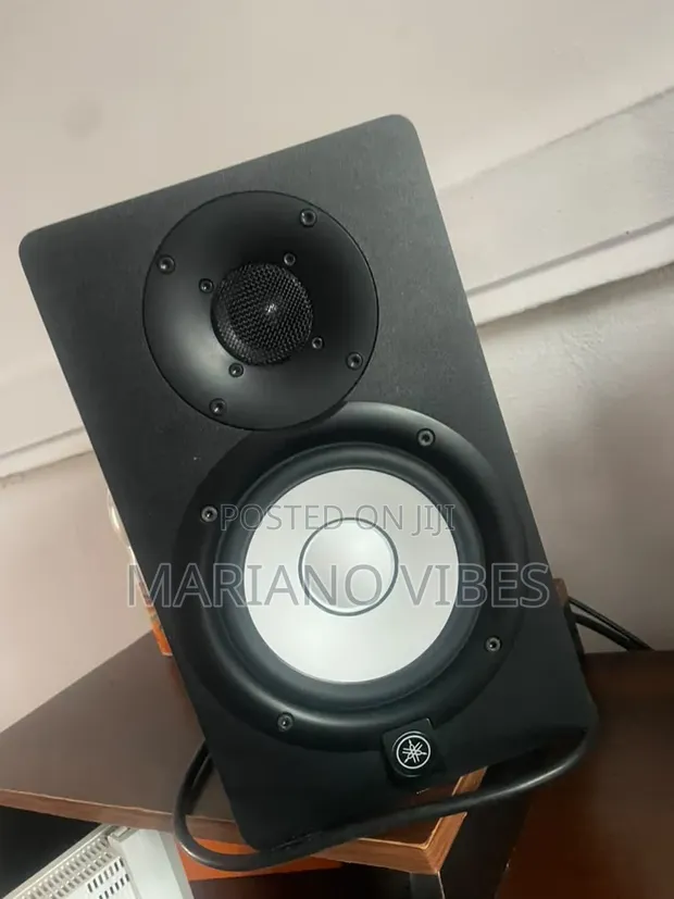 Studio Equipment: NT2-A, Focusrite Scarlett, Yamaha Speakers - 1