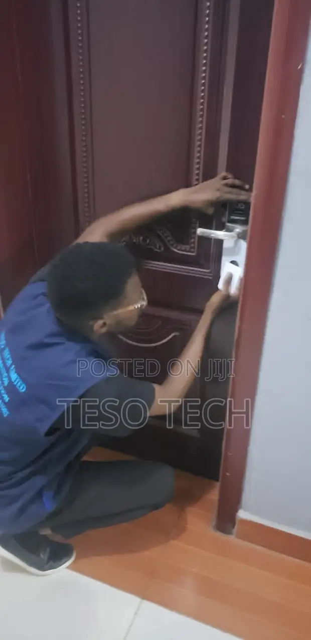 Smart Access Systems - Secure RFID Card Door Locks - 1