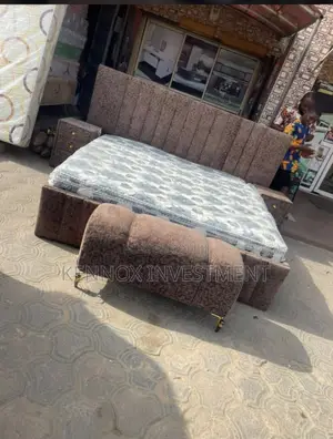 6x6 Katun Gado tare da Ottoman & 2 Drawers