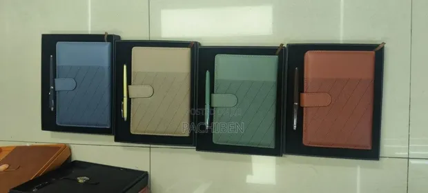 Executive Gift Set: A5 Notebook & Pen - 1