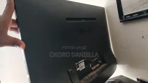 Distress Sale: LG 24MT48A TV