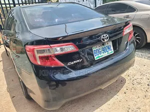 Toyota Camry 2012 Baki