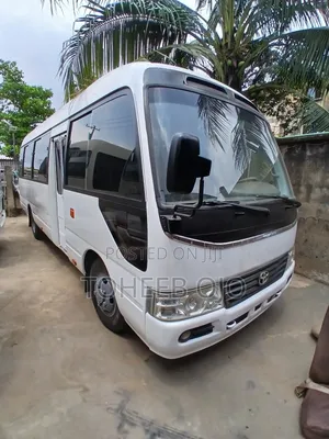 Toyota Coaster 2017 Fari
