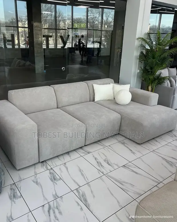 Sofa Mai Girma Mai Siffar L, Launin Grey Mai Haske - 1