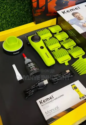 Kemei KM-1735 Rechargeable Professional Hair Clipper
